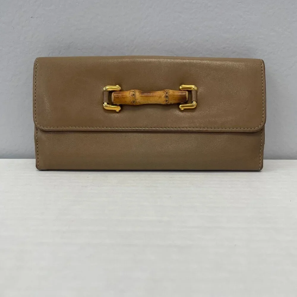 Gucci Bamboo Bi-Fold Leather Wallet in Tan - Preowned